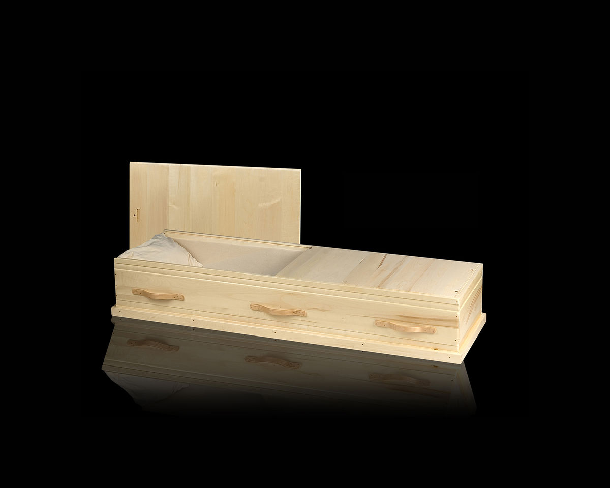 EDEN 100-2
100% Ontario solid poplar, 50/50 slide top, solid wood bottom, peg and dowel assembly
Natural finish, with single coat natural sealer, 3 handles each side
Natural cotton interior with excelsior mattress